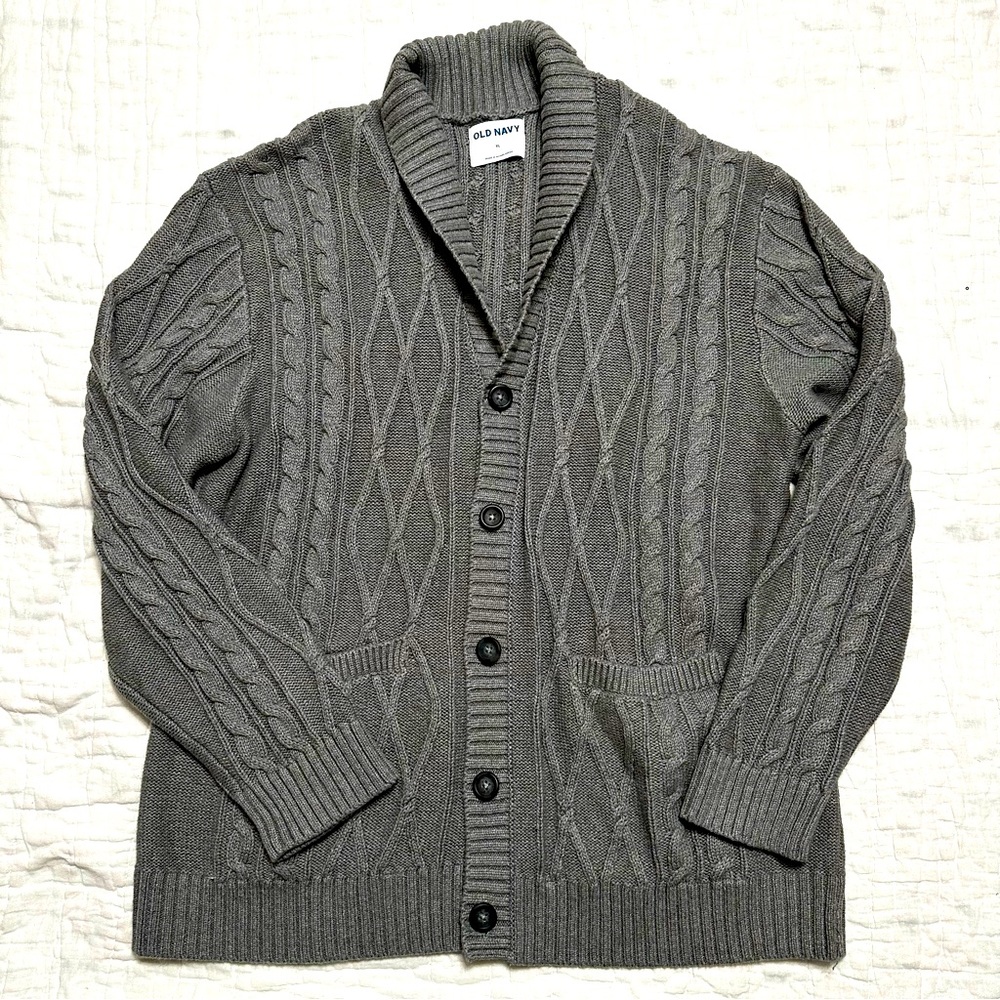Old Navy Men’s cardigan